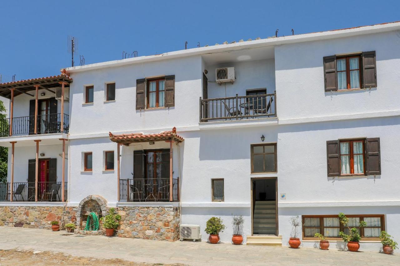 Fotini Rooms Skopelos Eksteriør billede