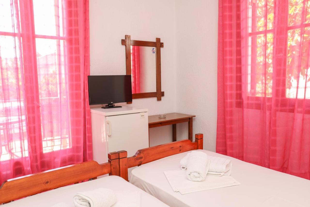 Fotini Rooms Skopelos Eksteriør billede