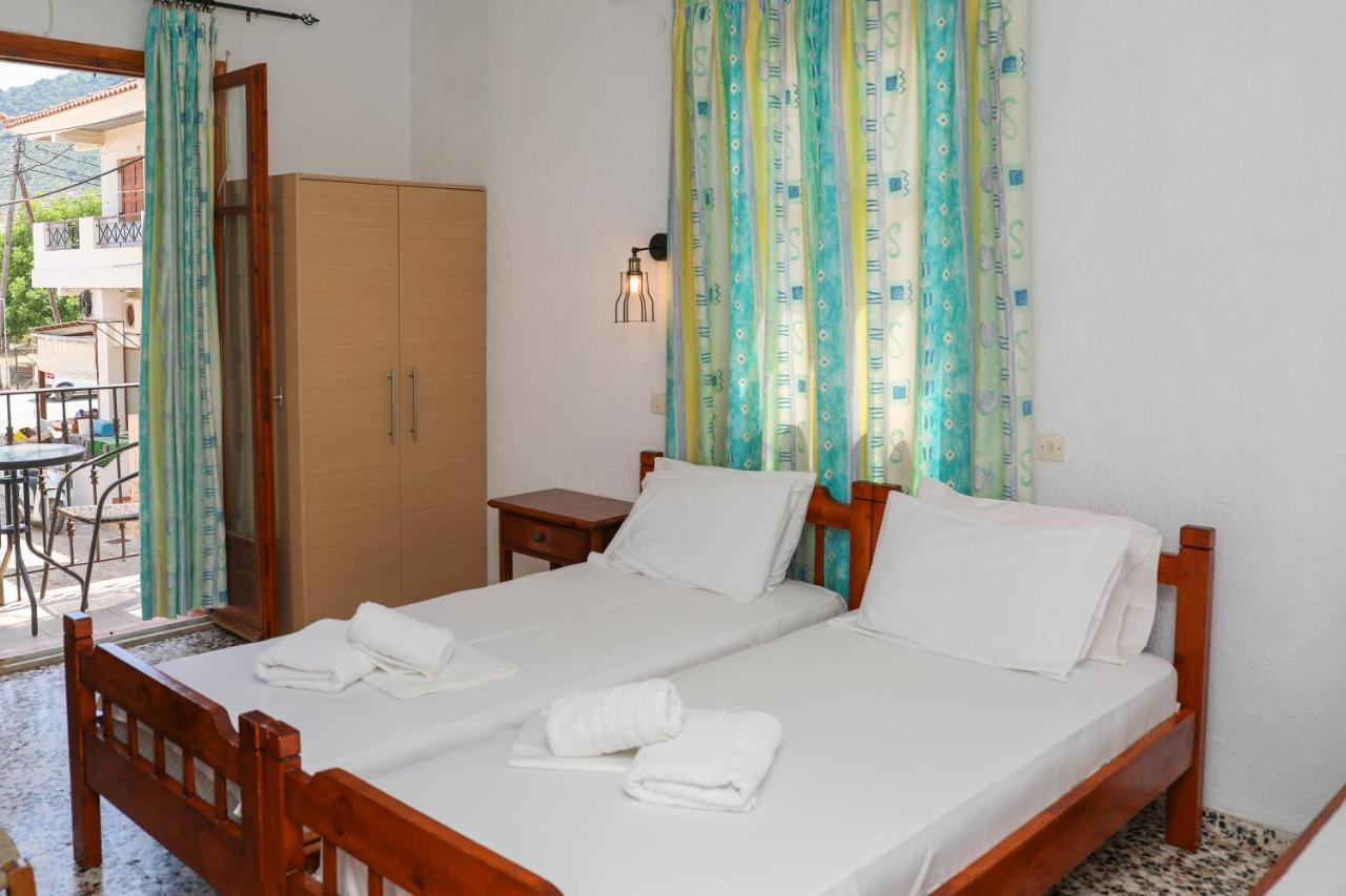 Fotini Rooms Skopelos Eksteriør billede